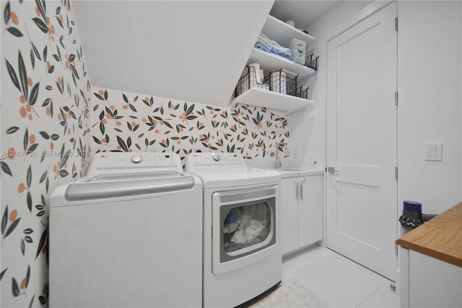6901 Veronese St, Coral Gables FL 33146