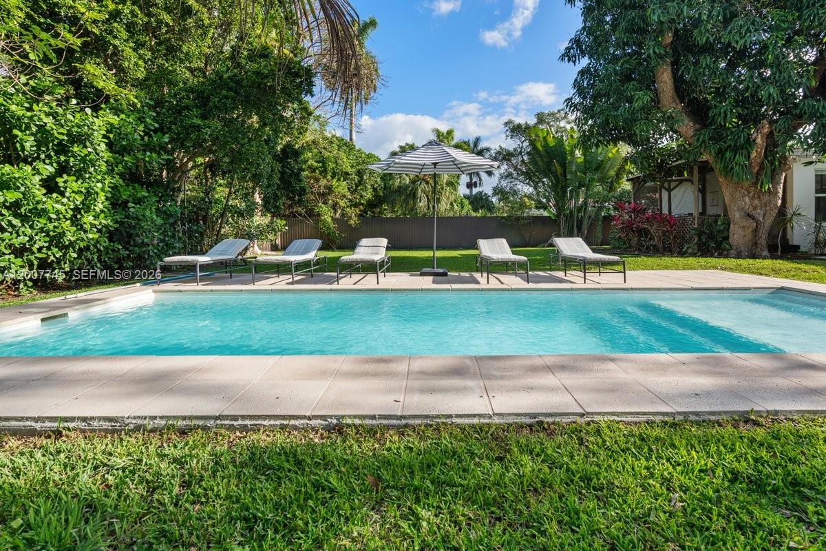 11790 NE 8th Ave, Biscayne Park FL 33161