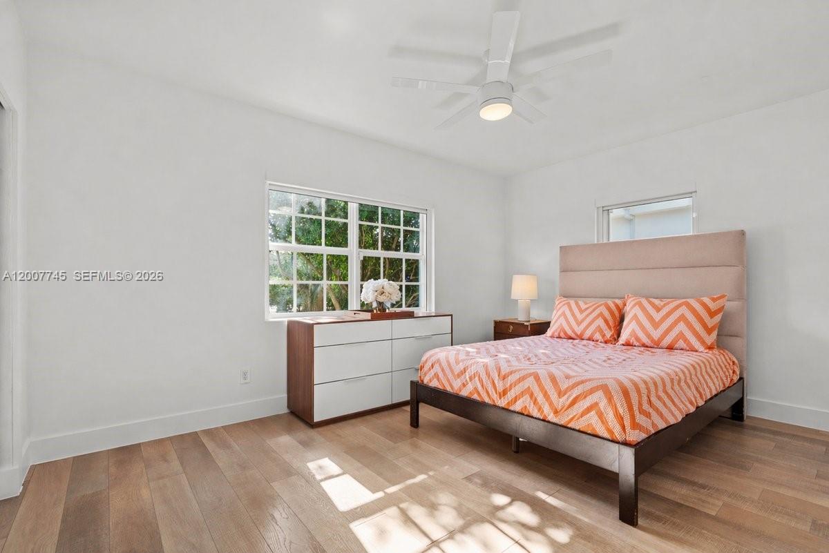 11790 NE 8th Ave, Biscayne Park FL 33161