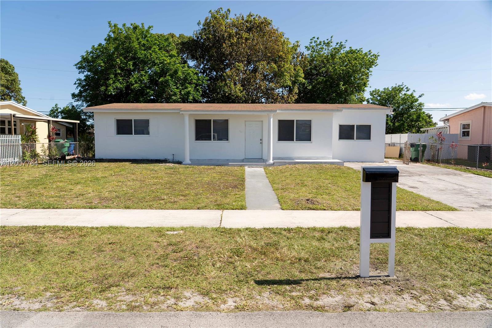 4000 NW 195th St, Miami Gardens FL 33055