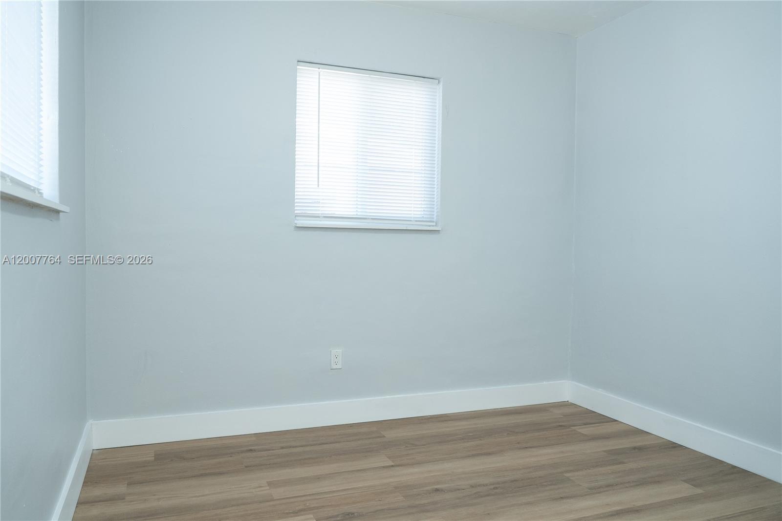 4000 NW 195th St, Miami Gardens FL 33055