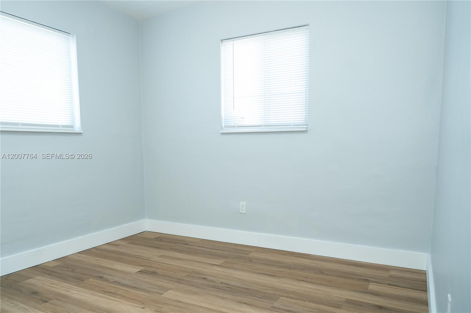 4000 NW 195th St, Miami Gardens FL 33055