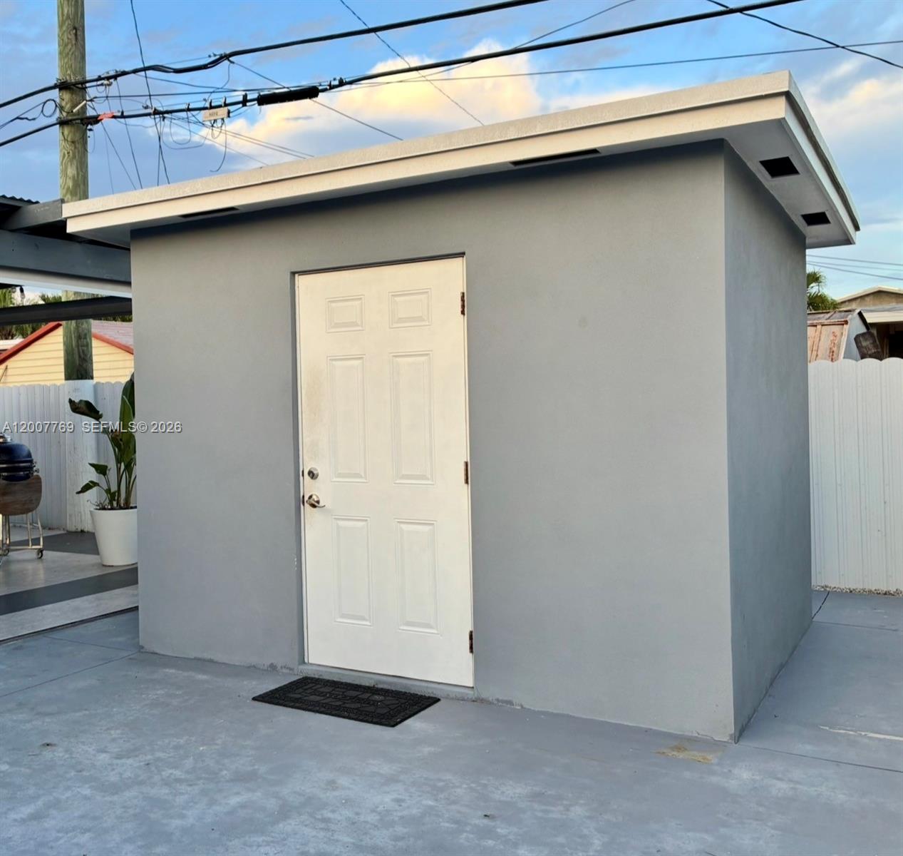 4041 SW 117th Ave, Miami FL 33175