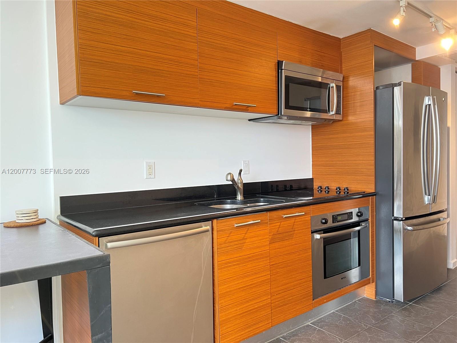 50 Biscayne Blvd #3209, Miami FL 33132