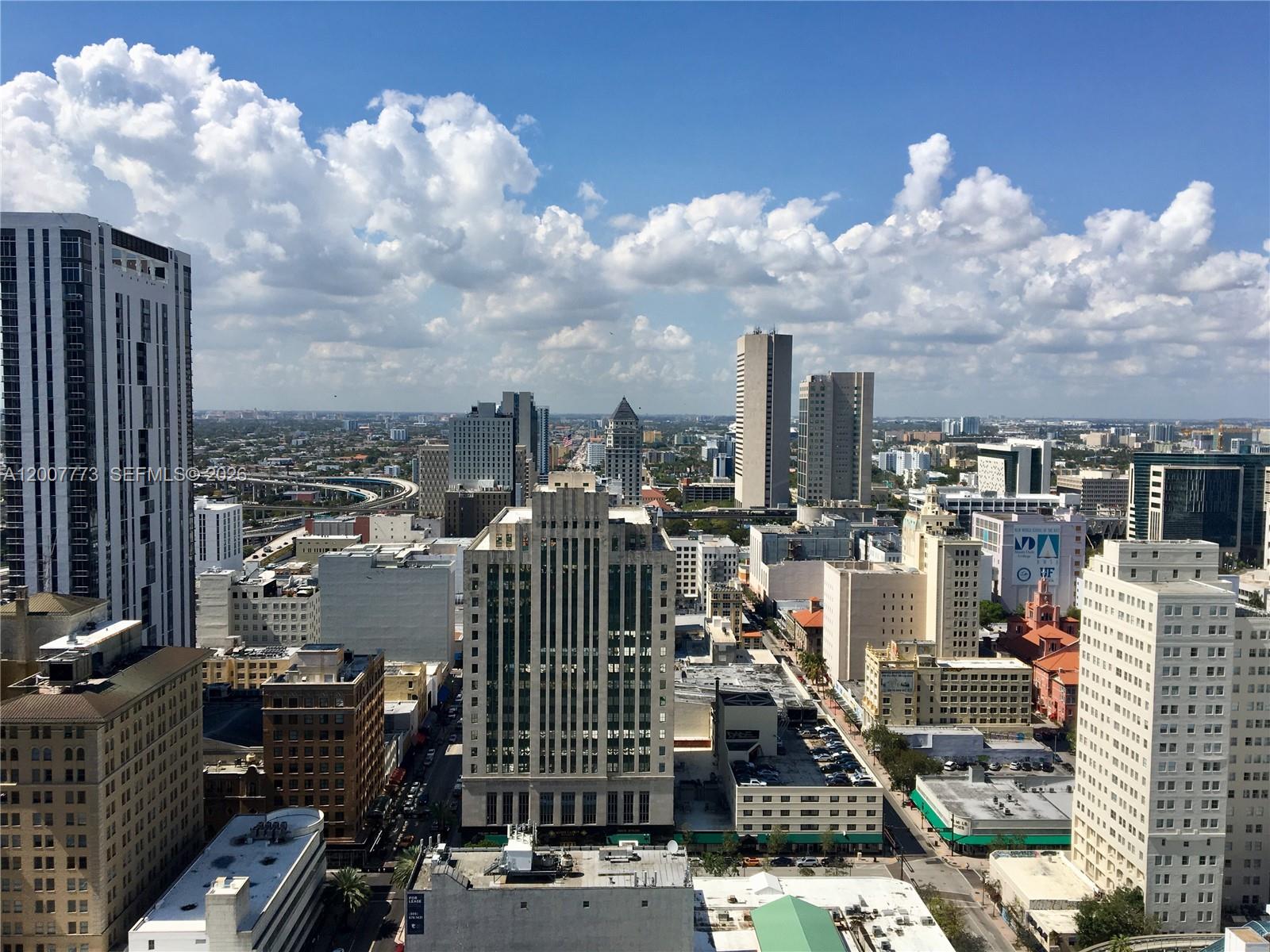 50 Biscayne Blvd #3209, Miami FL 33132