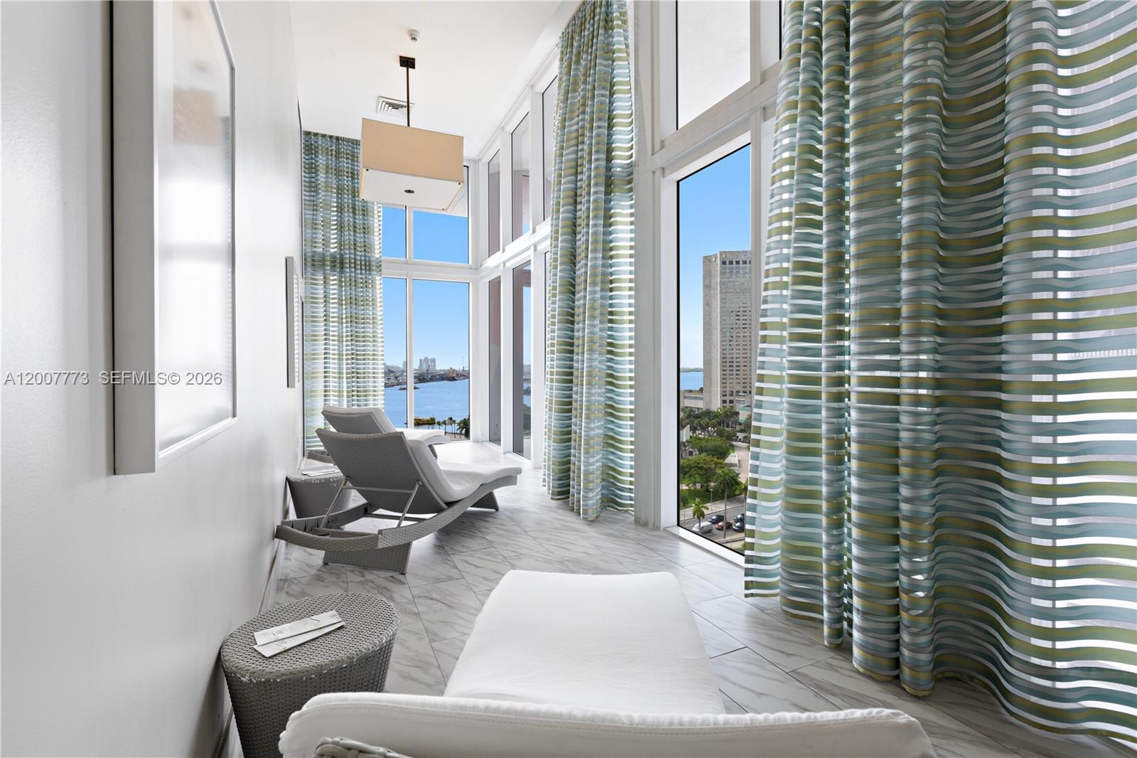 50 Biscayne Blvd #3209, Miami FL 33132