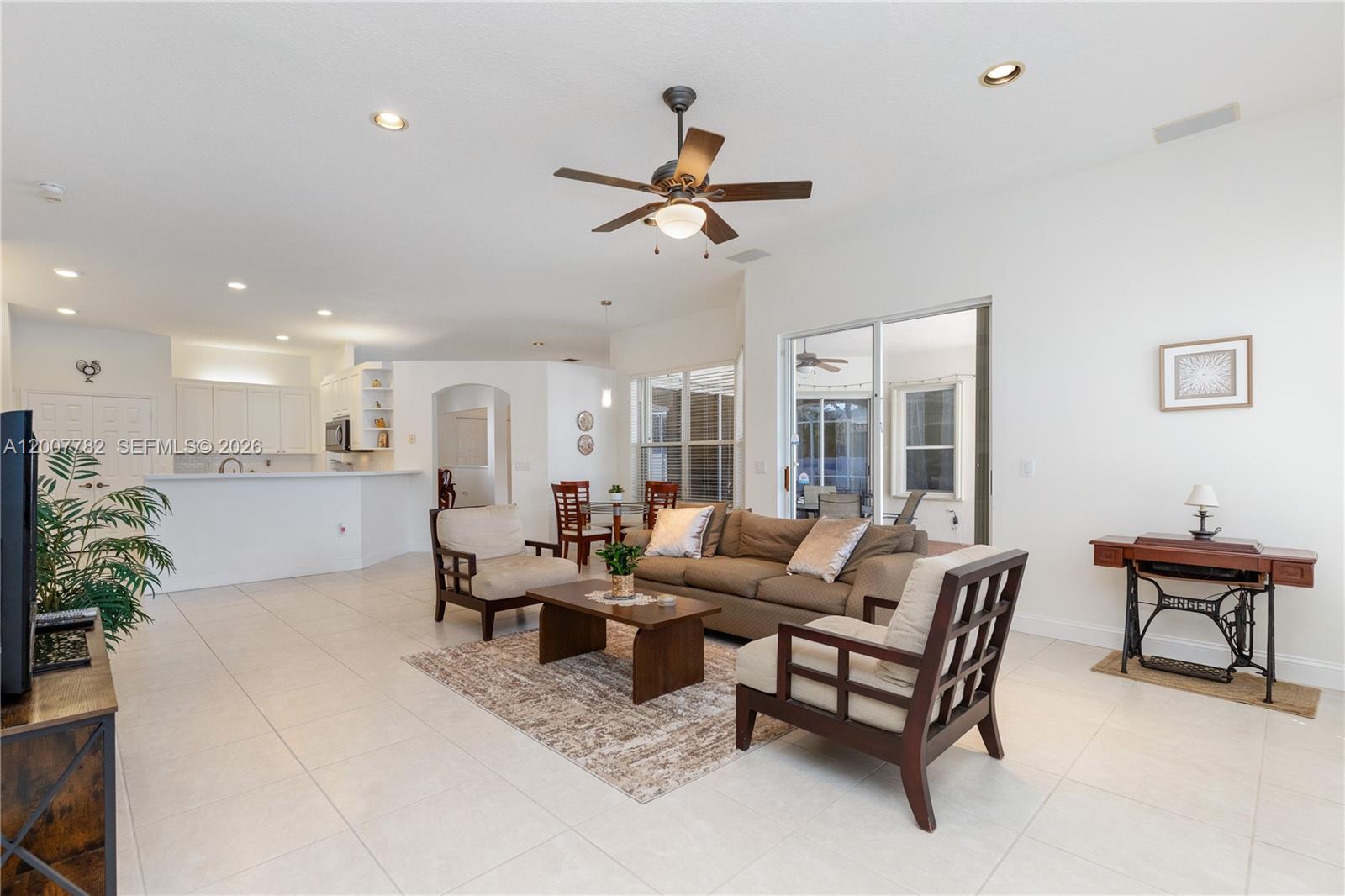 15966 SW 3rd St, Pembroke Pines FL 33027