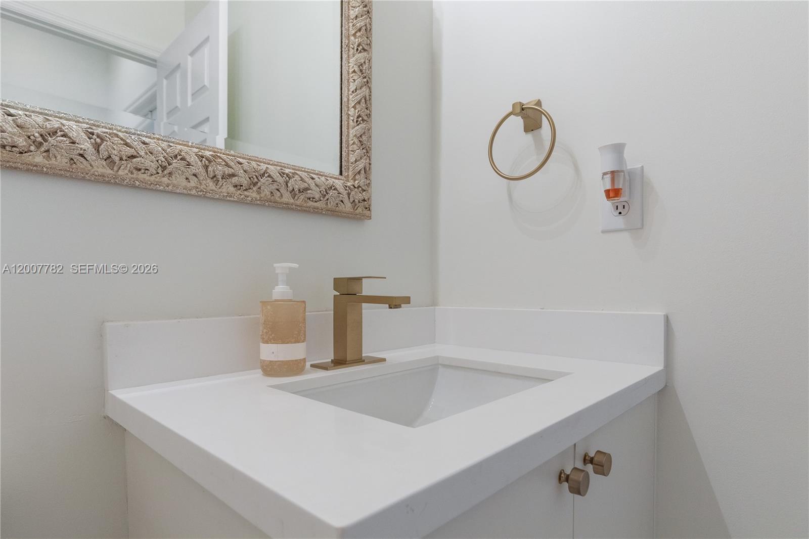 15966 SW 3rd St, Pembroke Pines FL 33027