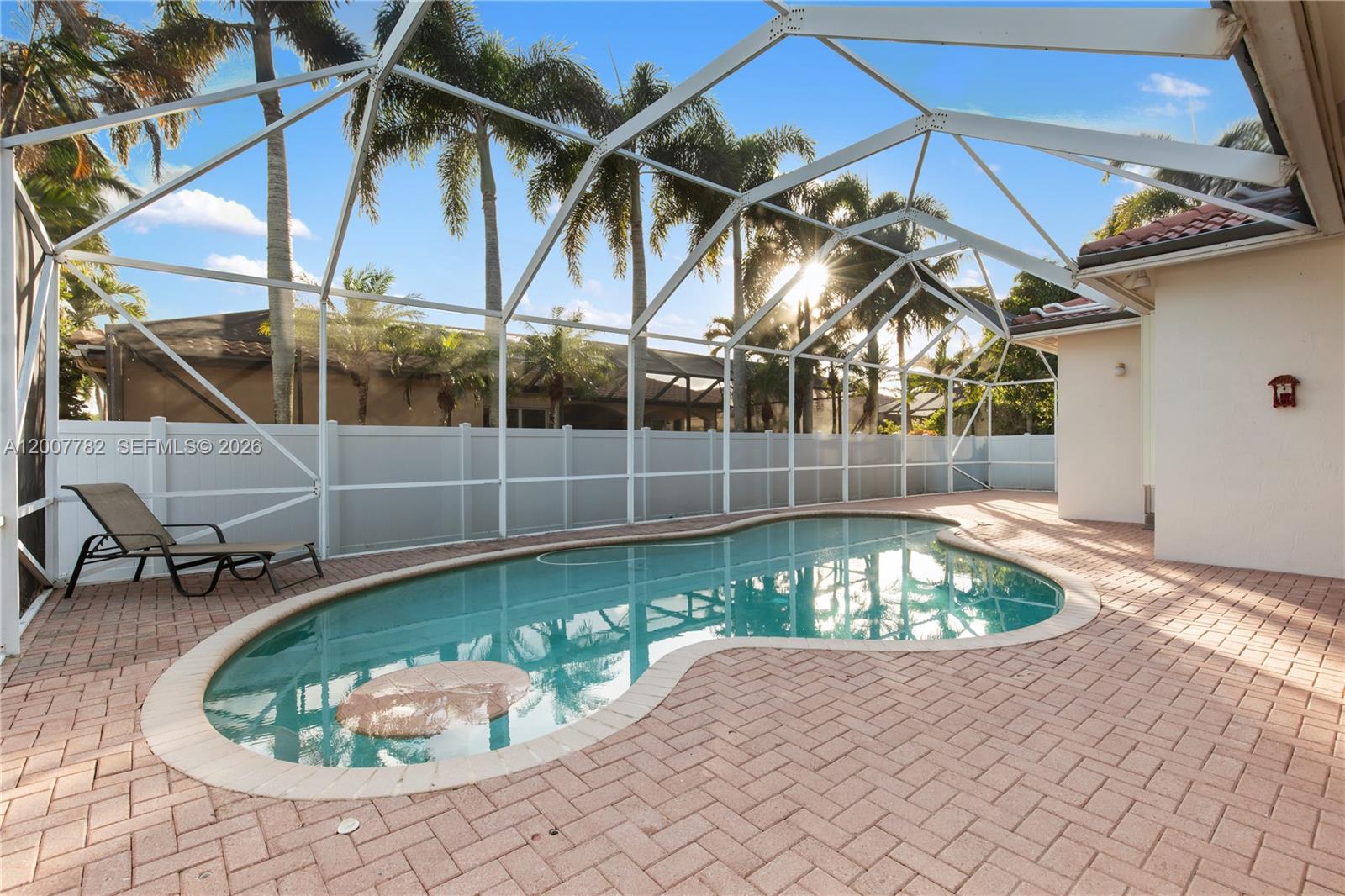15966 SW 3rd St, Pembroke Pines FL 33027