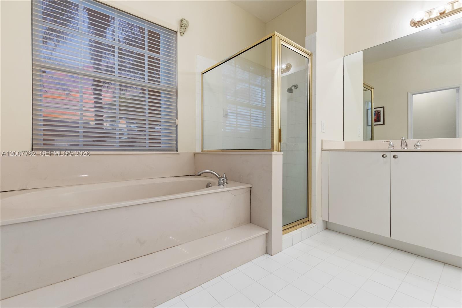 15966 SW 3rd St, Pembroke Pines FL 33027