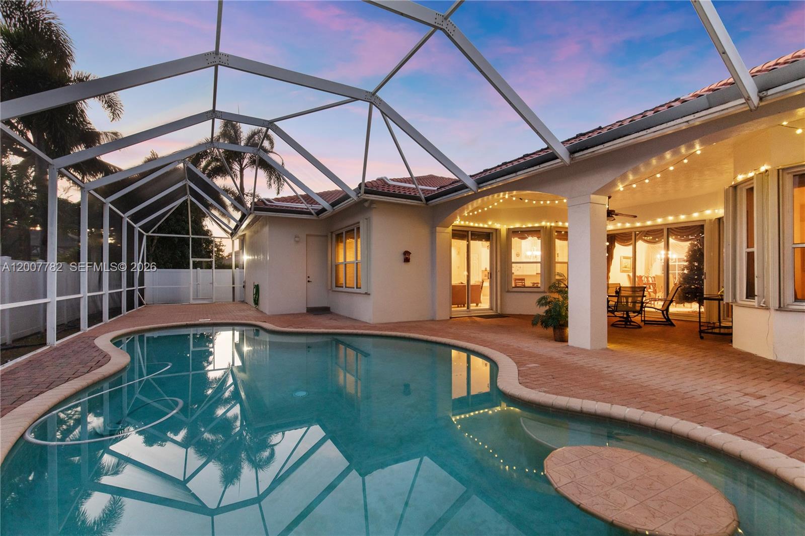 15966 SW 3rd St, Pembroke Pines FL 33027