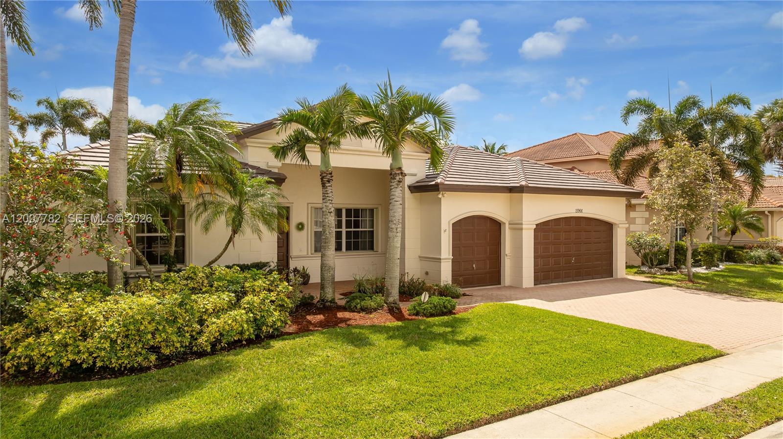 15966 SW 3rd St, Pembroke Pines FL 33027