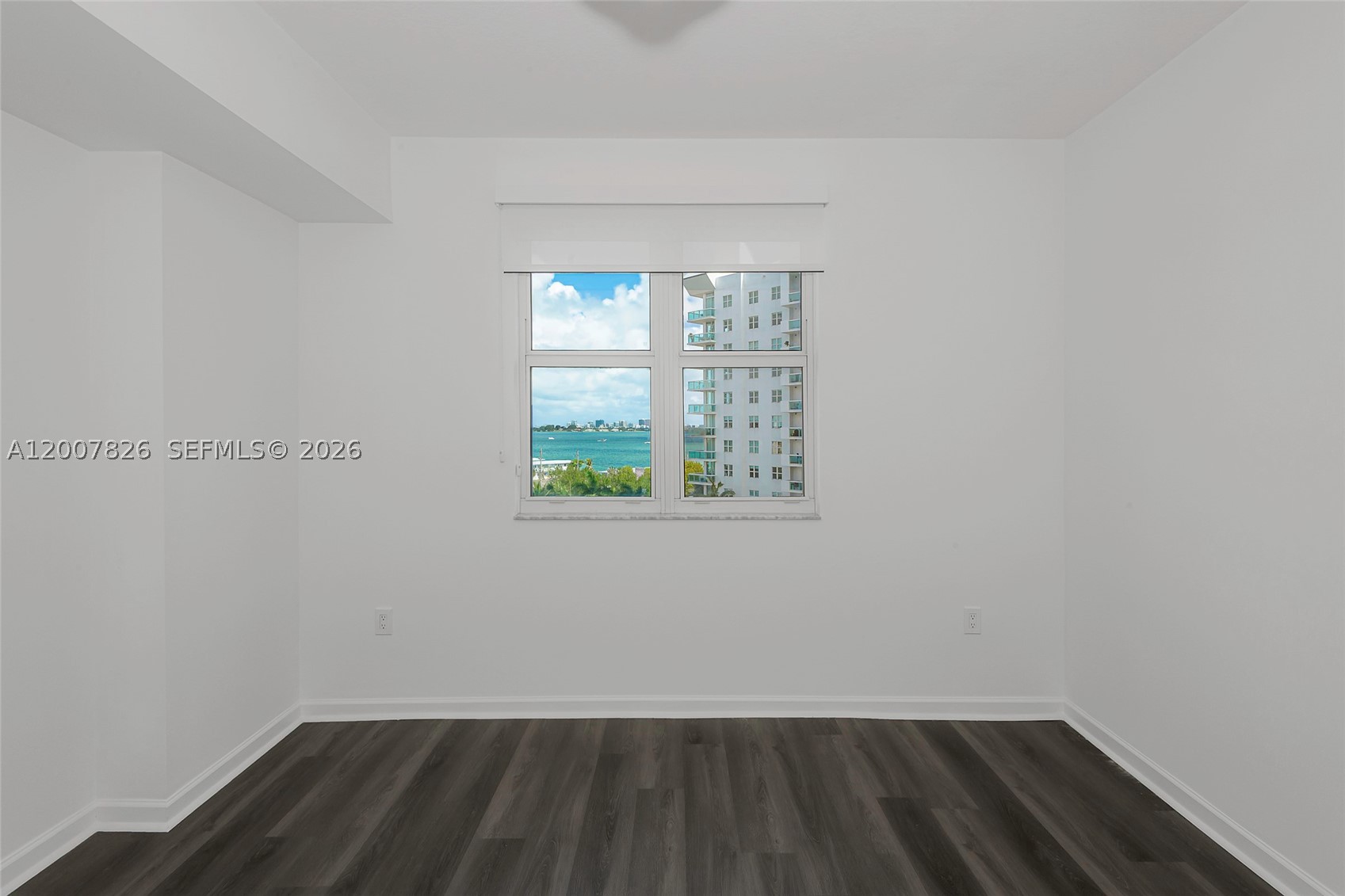 7900 Harbor Island Dr #703, North Bay Village FL 33141