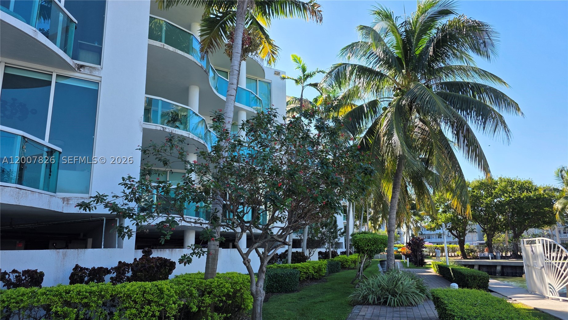 7900 Harbor Island Dr #703, North Bay Village FL 33141