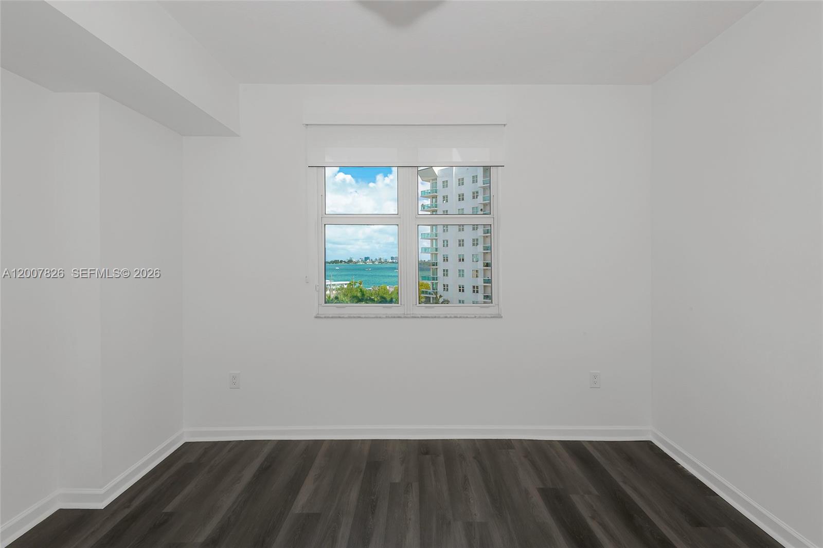 7900 Harbor Island Dr #703, North Bay Village FL 33141