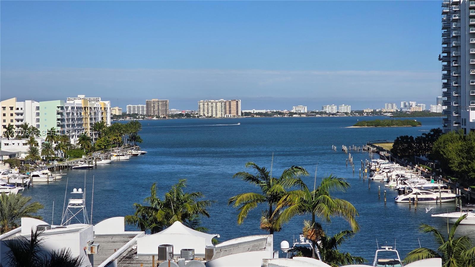 7900 Harbor Island Dr #703, North Bay Village FL 33141
