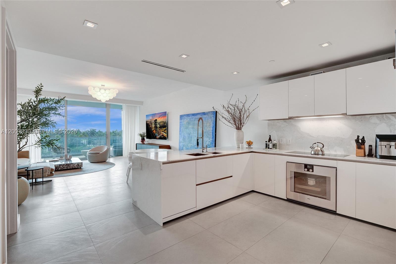 10201 Collins Ave #404, Bal Harbour FL 33154