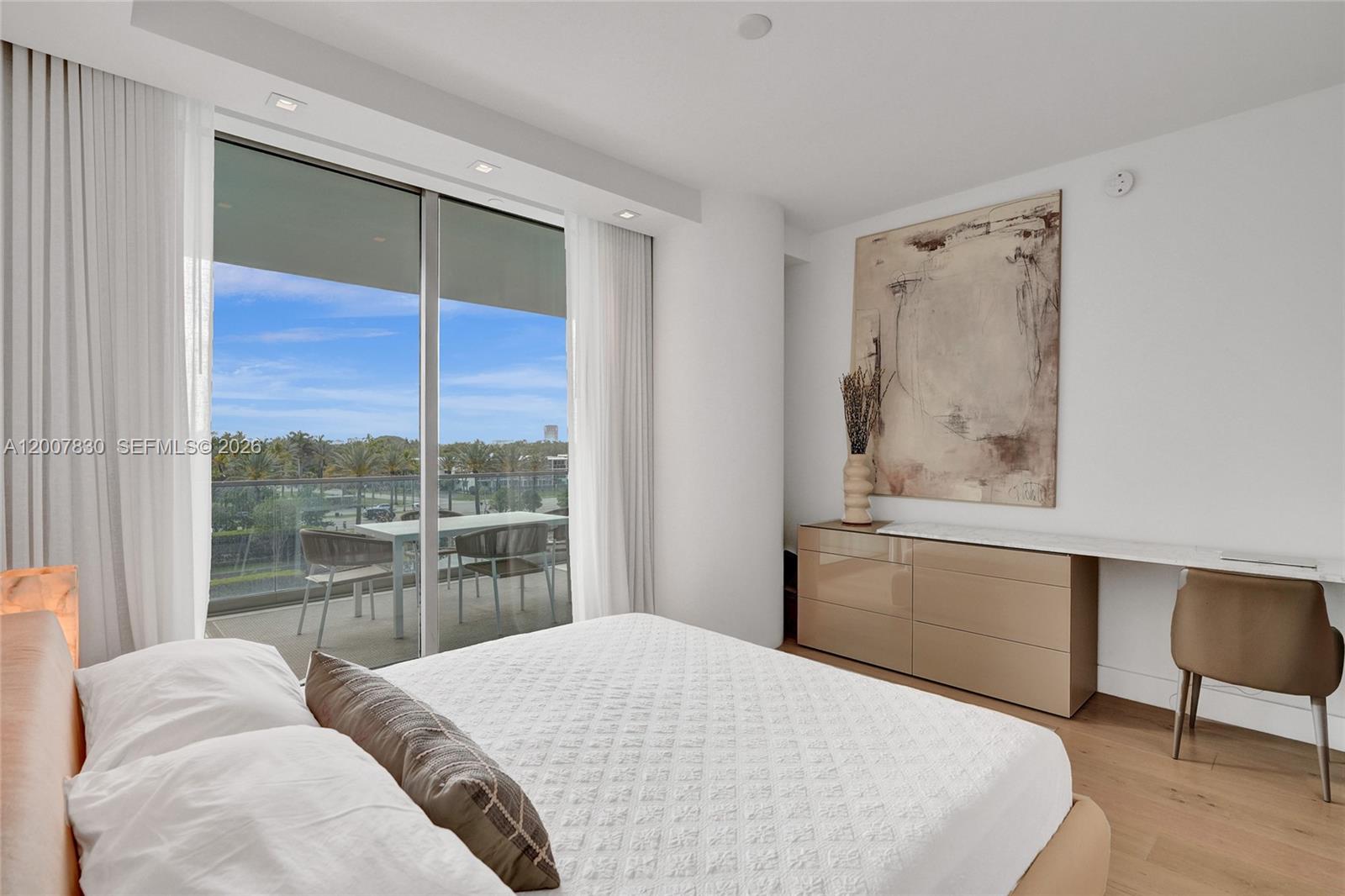 10201 Collins Ave #404, Bal Harbour FL 33154
