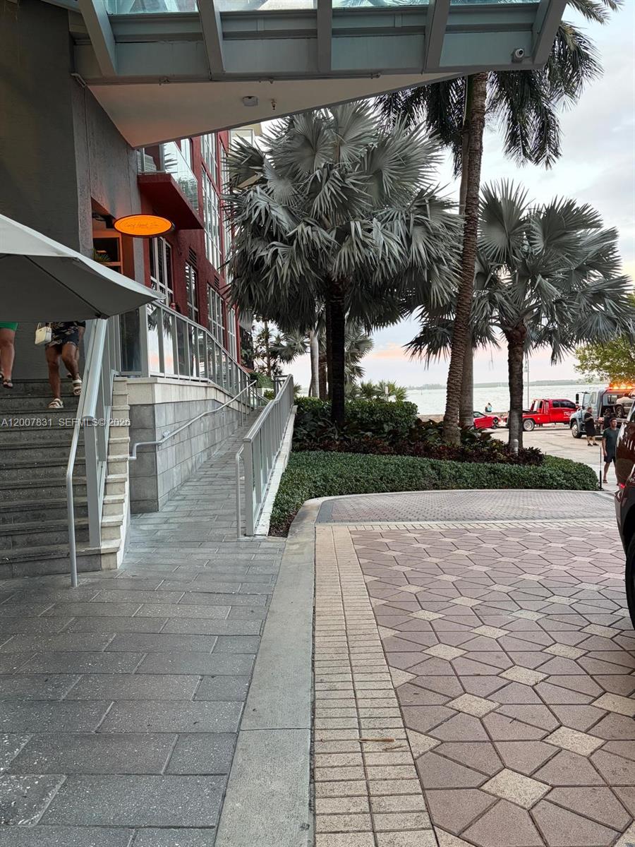 1155 Brickell Bay Dr #1201, Miami FL 33131