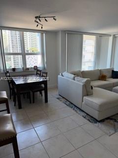 1155 Brickell Bay Dr #1201, Miami FL 33131