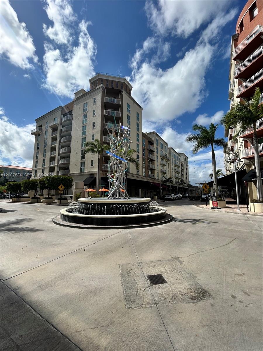 7275 SW 90th St #C612, Miami FL 33156