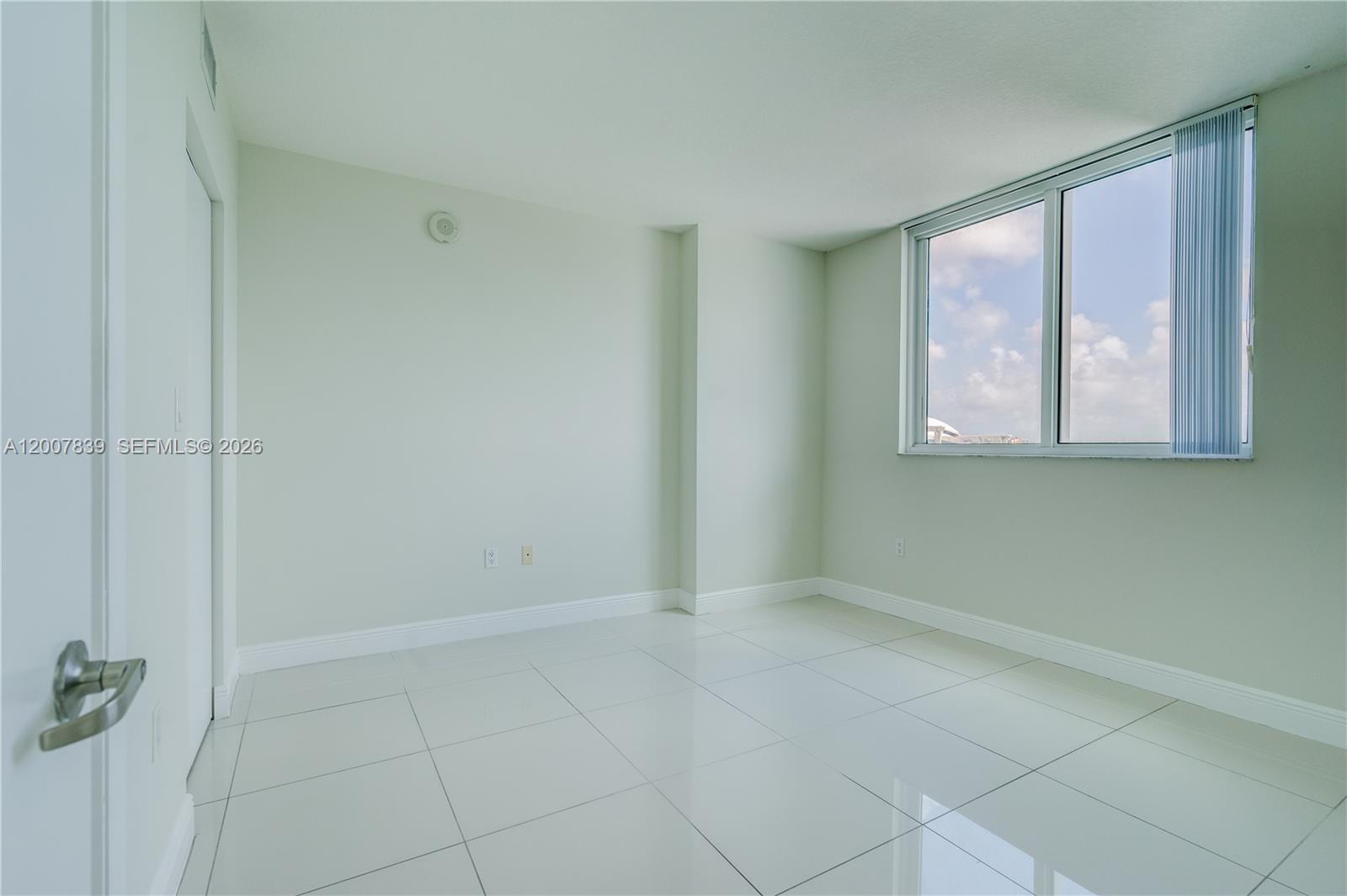 1871 NW S River Dr #802, Miami FL 33125