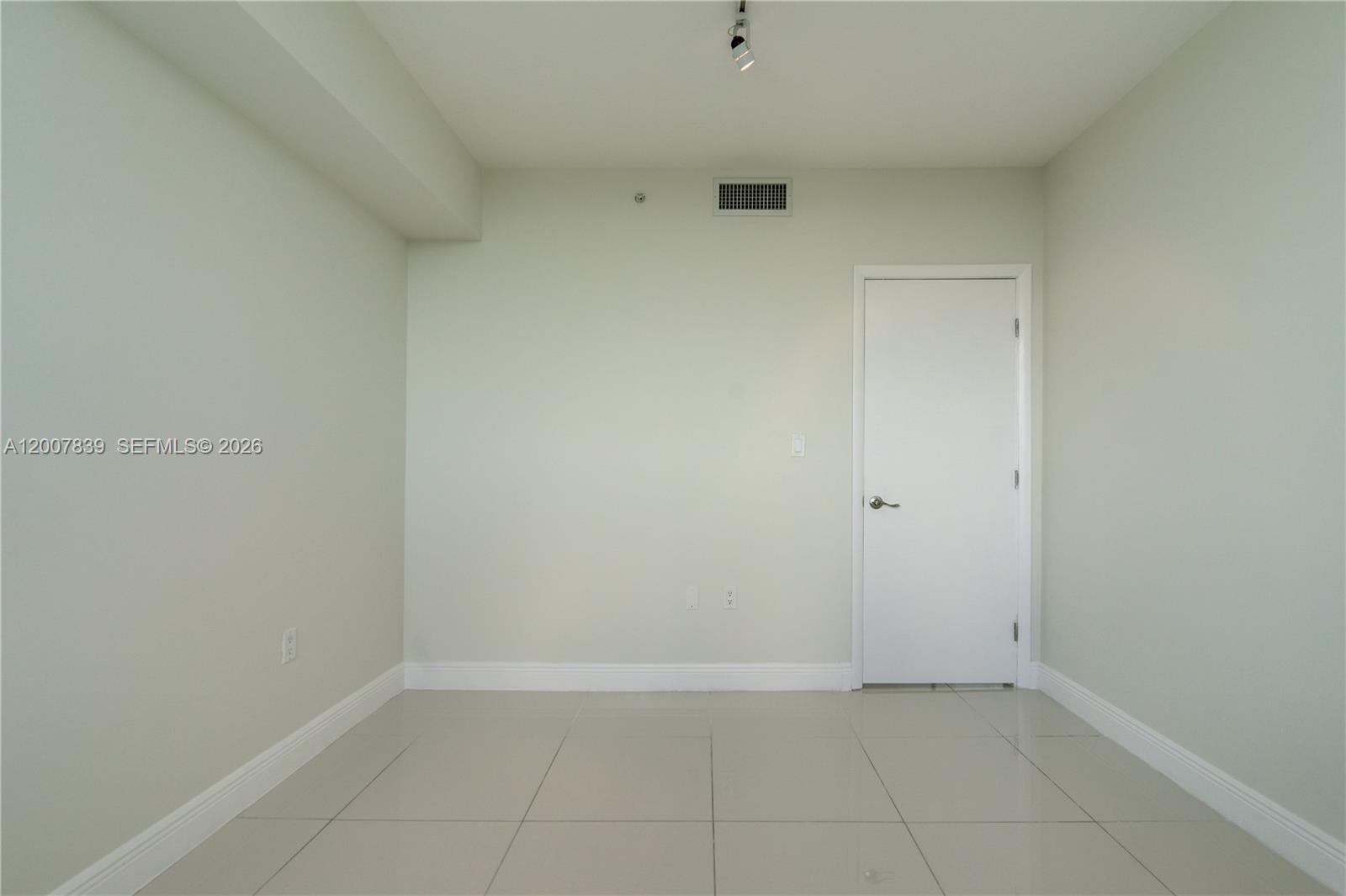 1871 NW S River Dr #802, Miami FL 33125