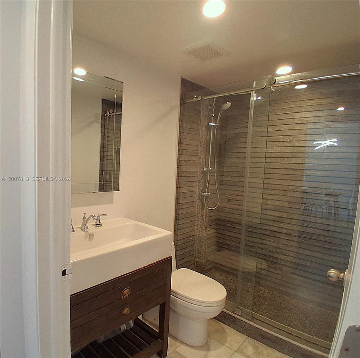 770 Claughton Island Dr #2011, Miami FL 33131