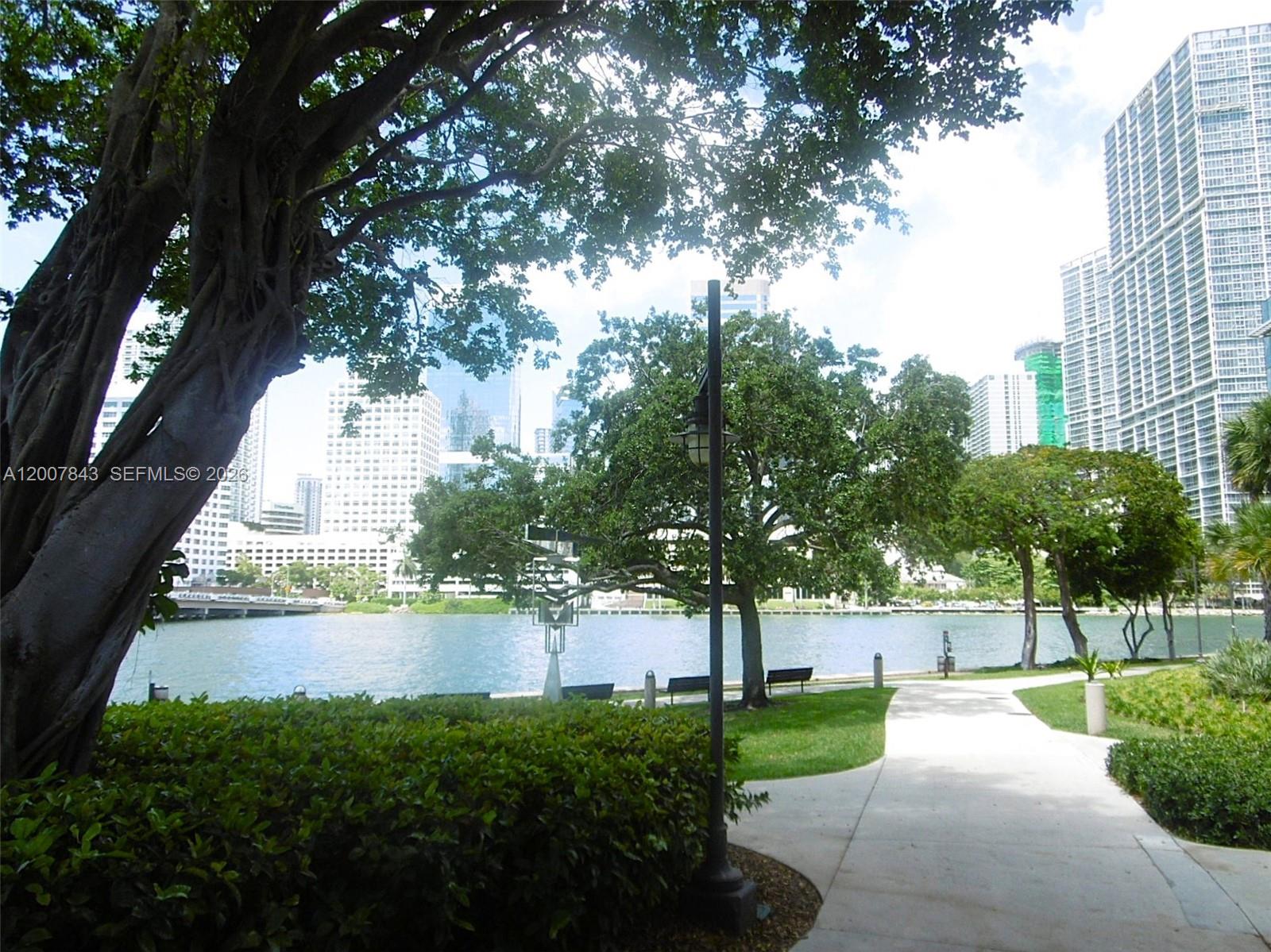 770 Claughton Island Dr #2011, Miami FL 33131