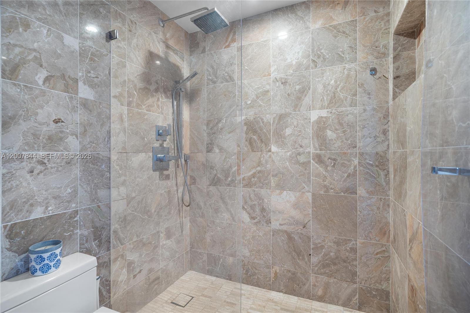 888 Brickell Key Dr #2602, Miami FL 33131