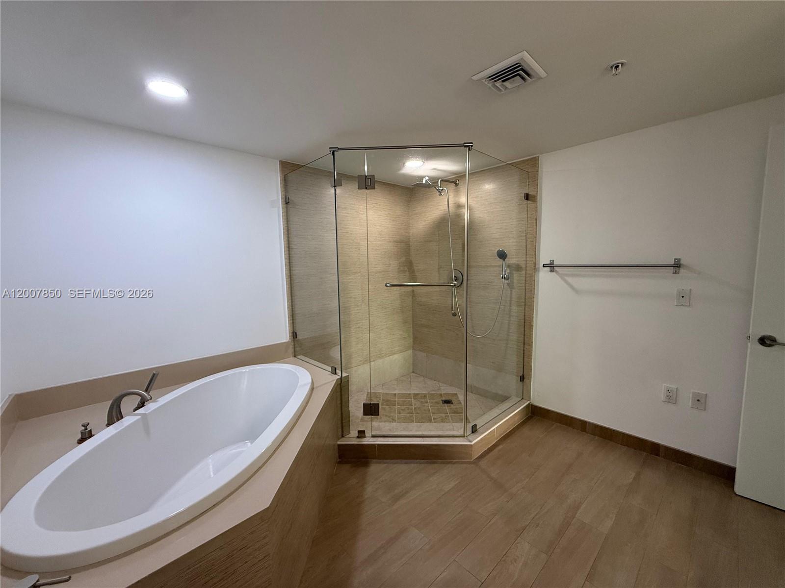 7930 East Dr #1607, North Bay Village FL 33141