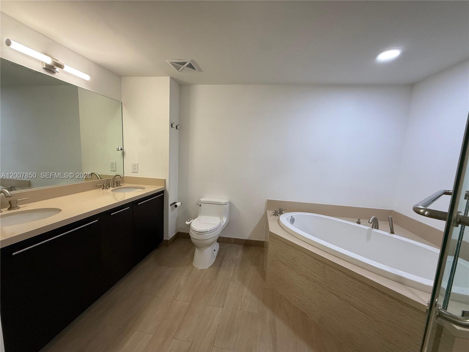 7930 East Dr #1607, North Bay Village FL 33141