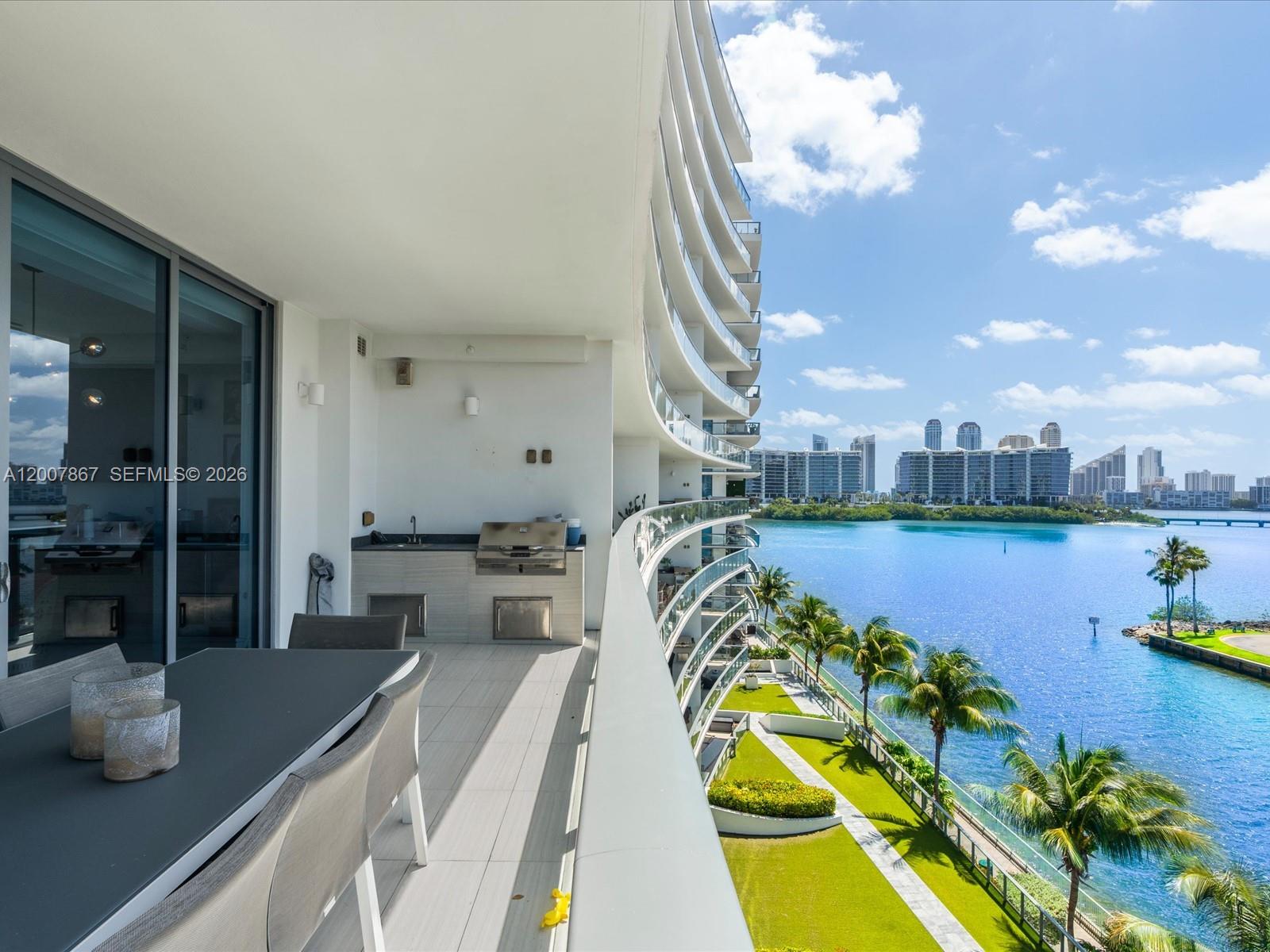 3250 NE 188th St #505, Aventura FL 33180