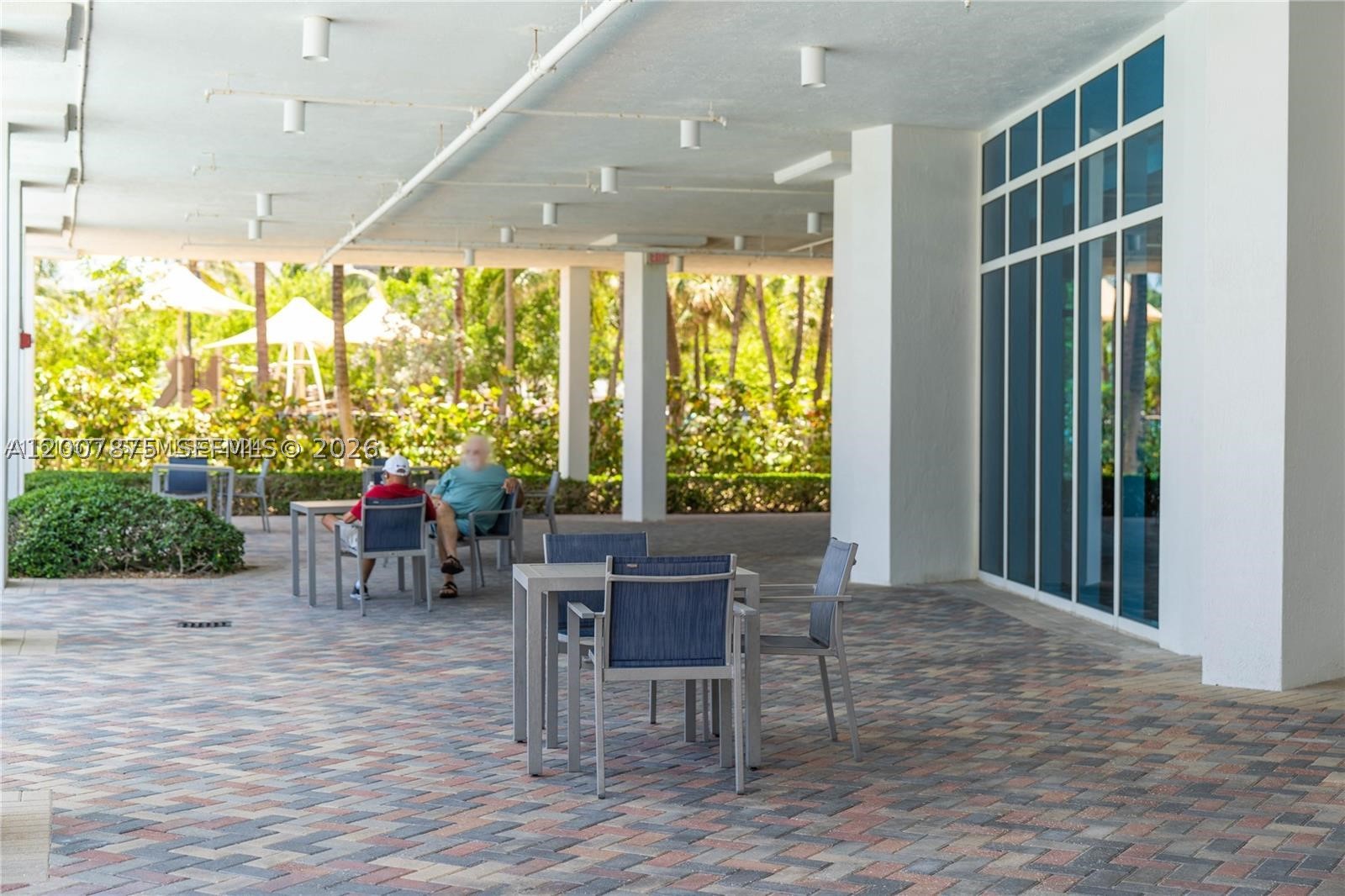 6515 Collins Ave #1609, Miami Beach FL 33141