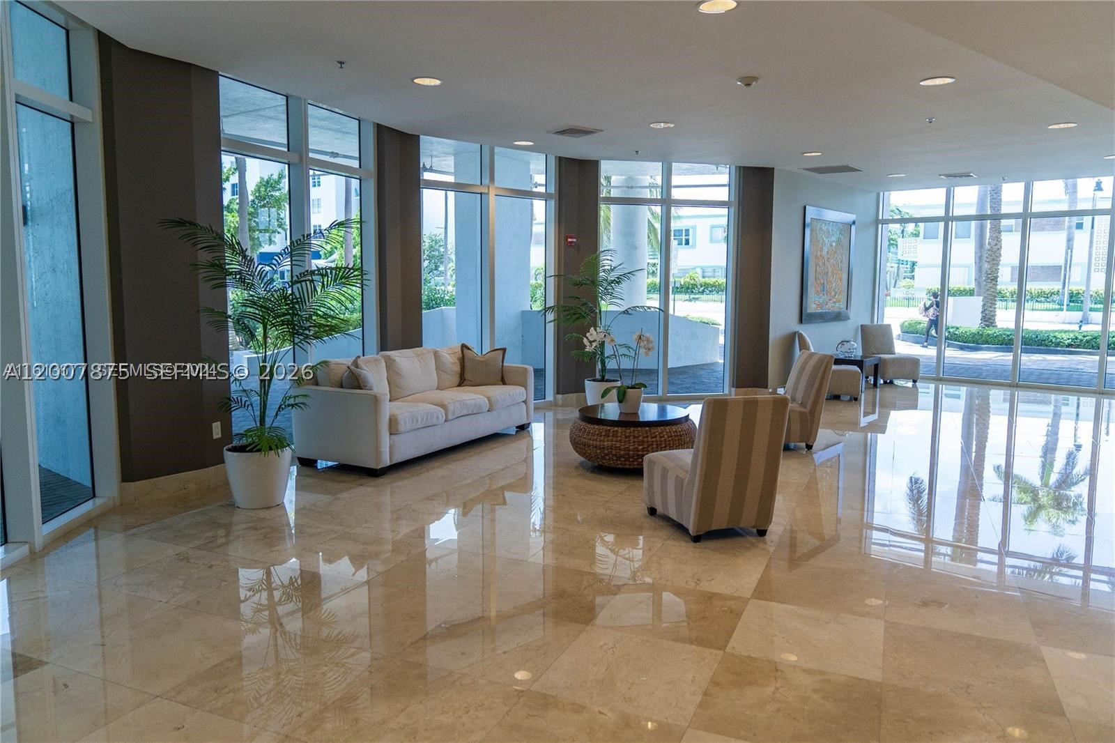 6515 Collins Ave #1609, Miami Beach FL 33141