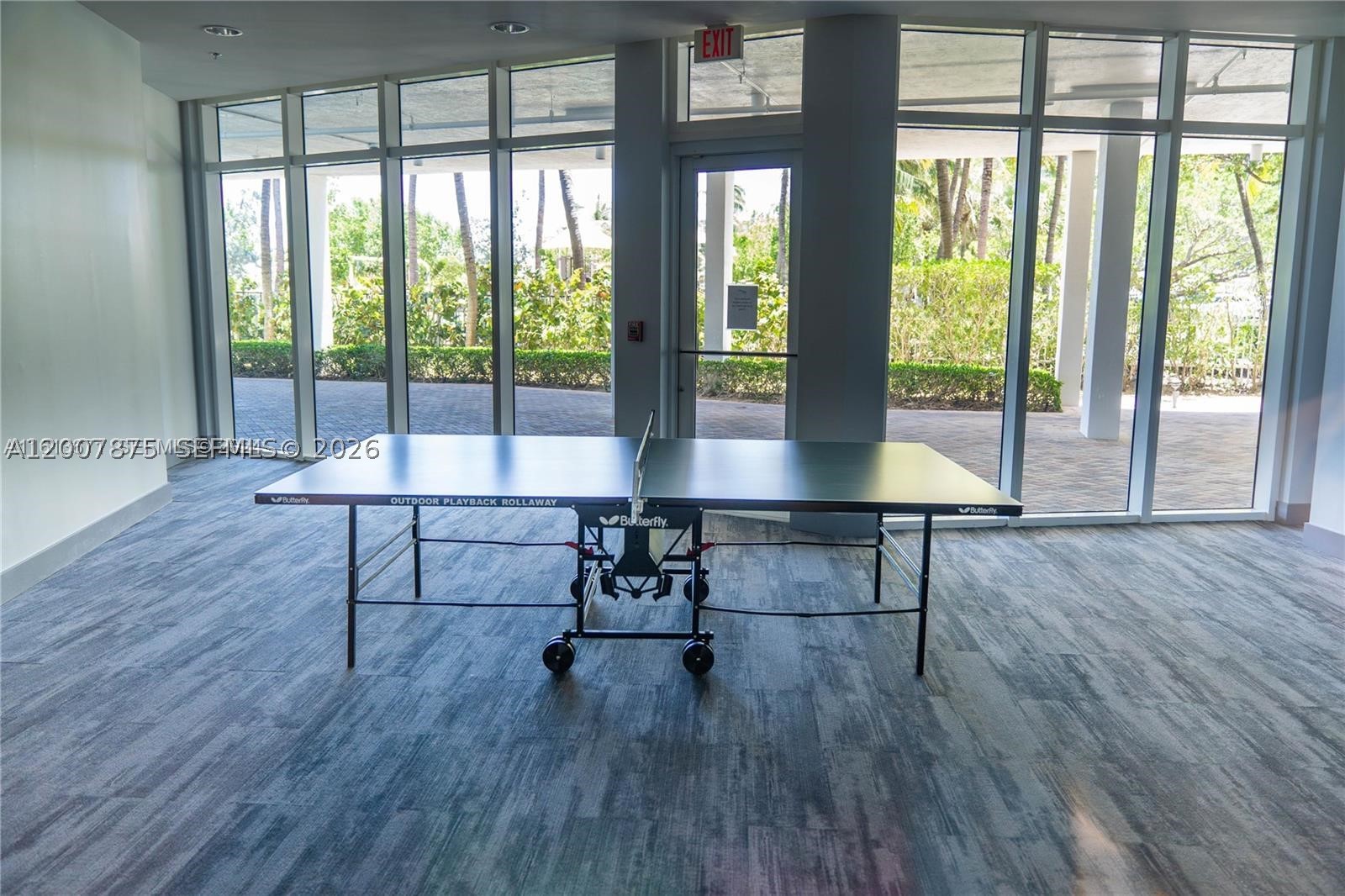 6515 Collins Ave #1609, Miami Beach FL 33141