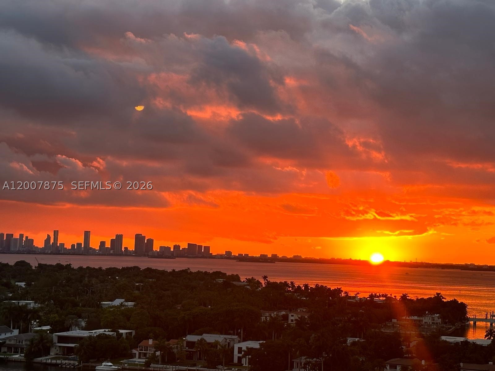 6515 Collins Ave #1609, Miami Beach FL 33141