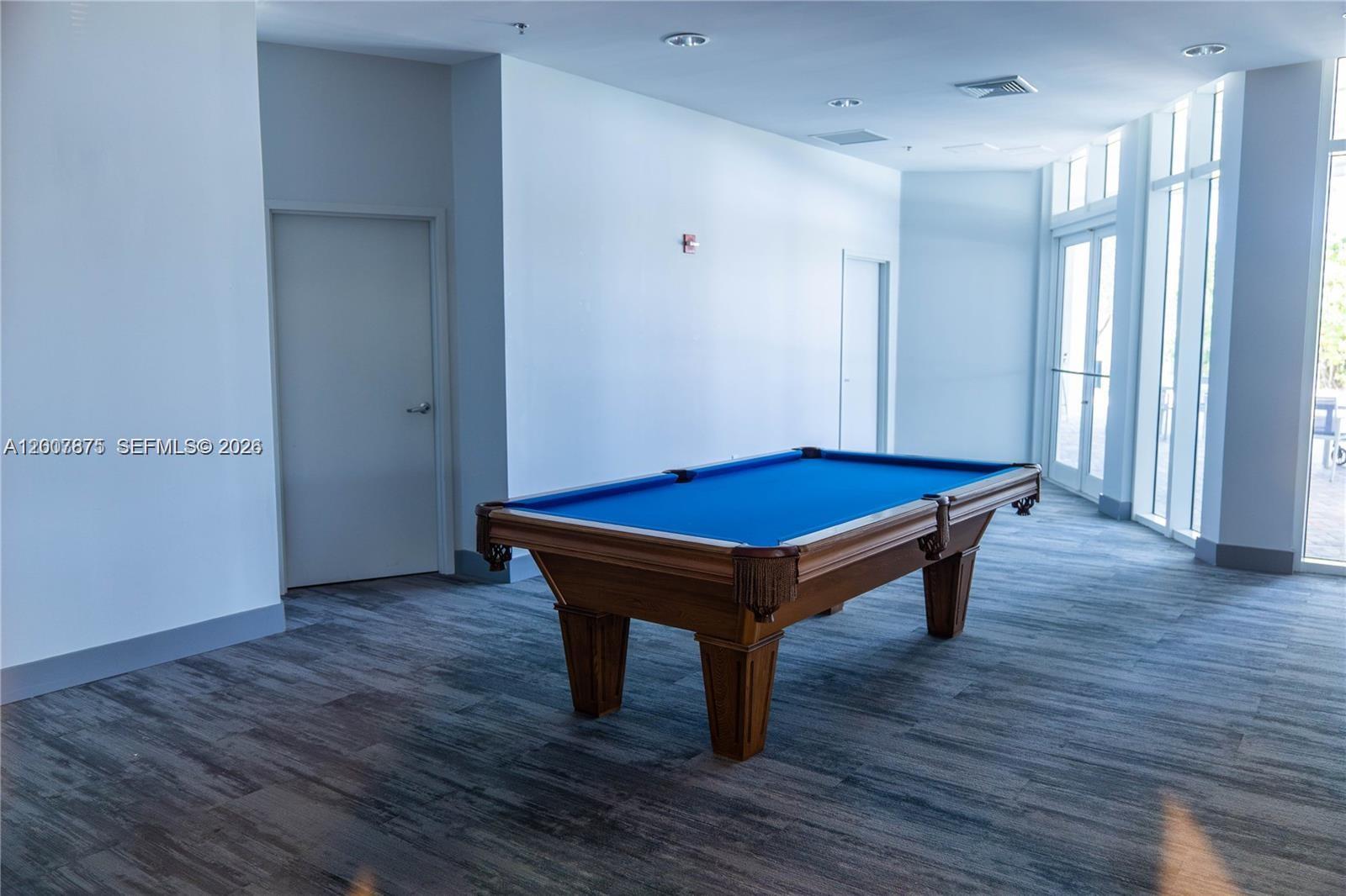 6515 Collins Ave #1609, Miami Beach FL 33141