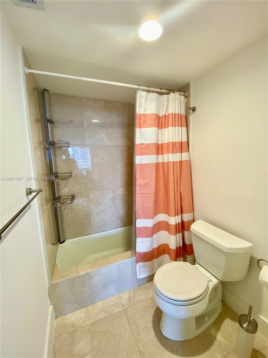 1901 Brickell Ave #B2007, Miami FL 33129