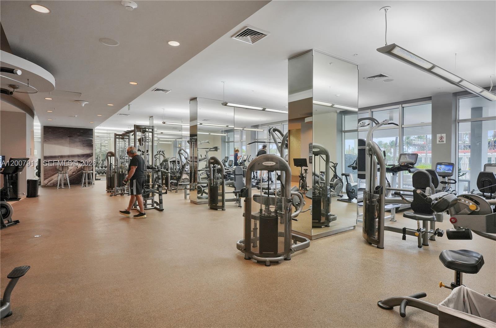 10275 Collins Ave #315, Bal Harbour FL 33154