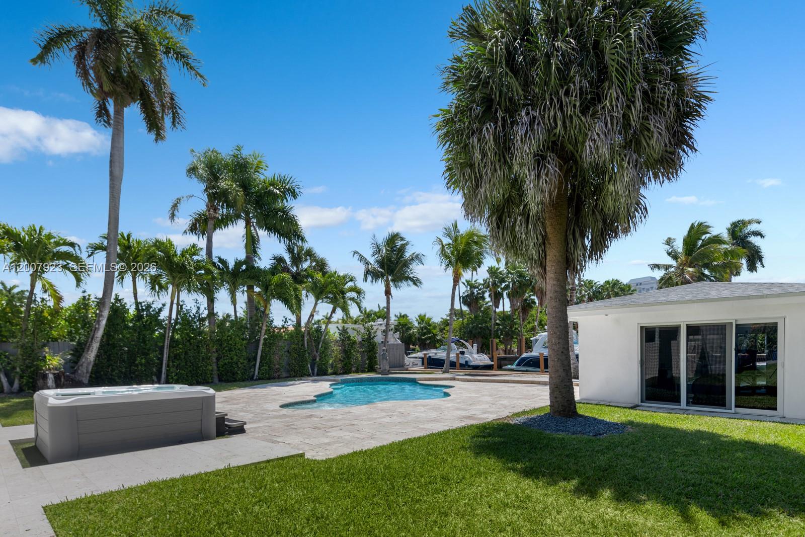 1090 NE 84th St, Miami FL 33138