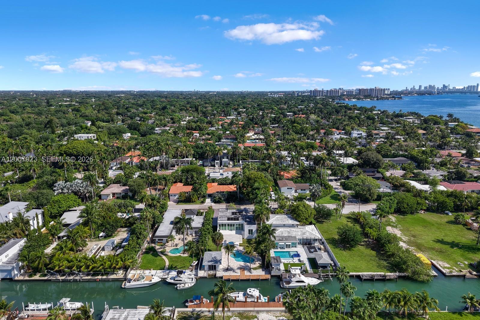 1090 NE 84th St, Miami FL 33138