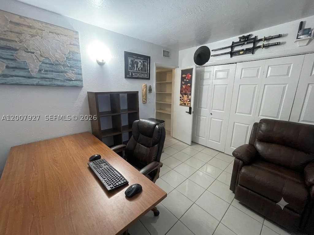 680 Miller Dr #W401, Miami Springs FL 33166