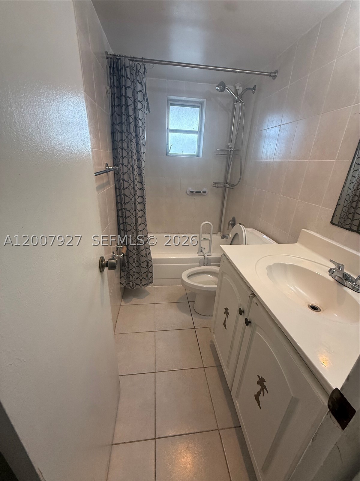 680 Miller Dr #W401, Miami Springs FL 33166
