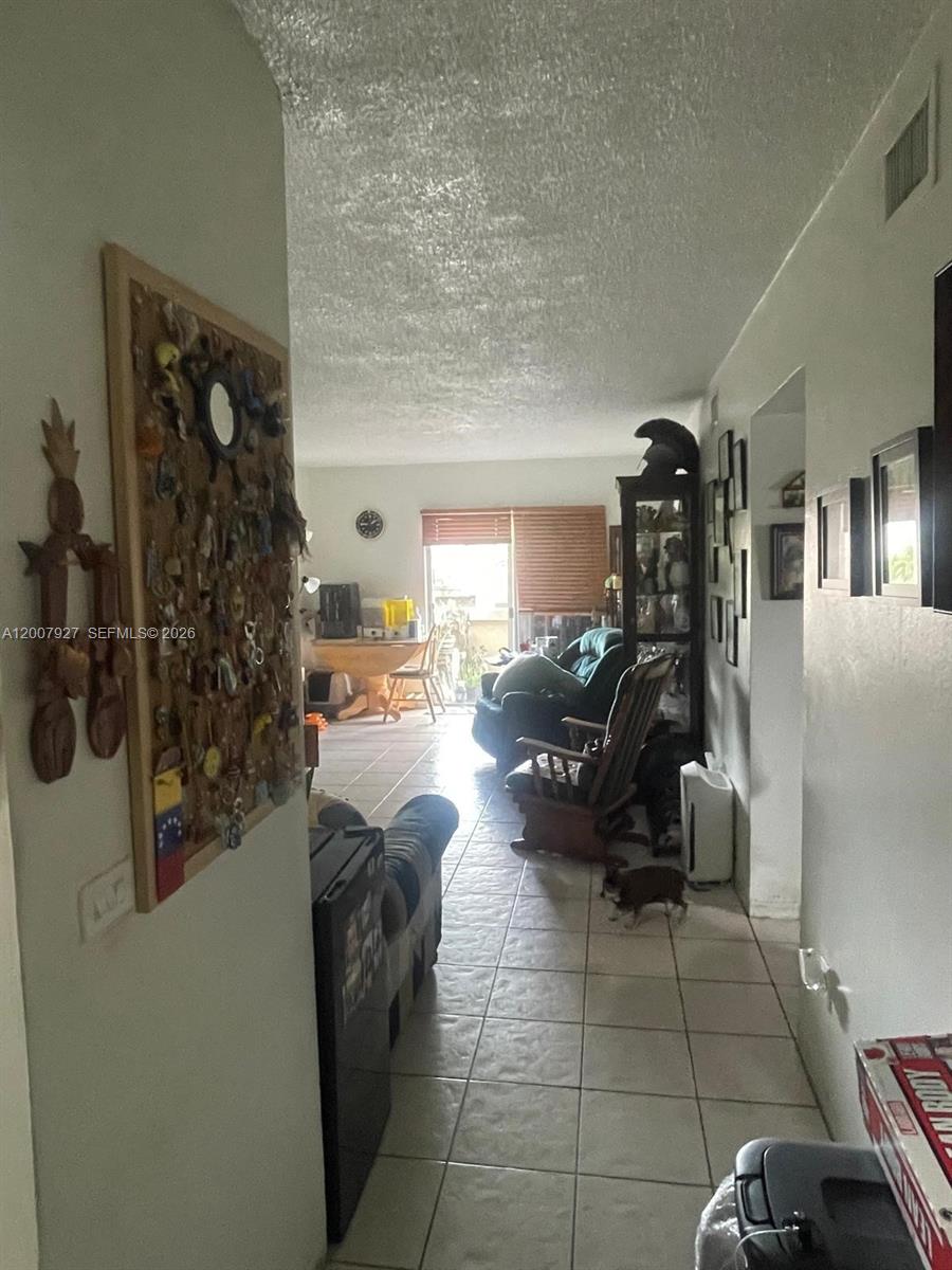 680 Miller Dr #W401, Miami Springs FL 33166