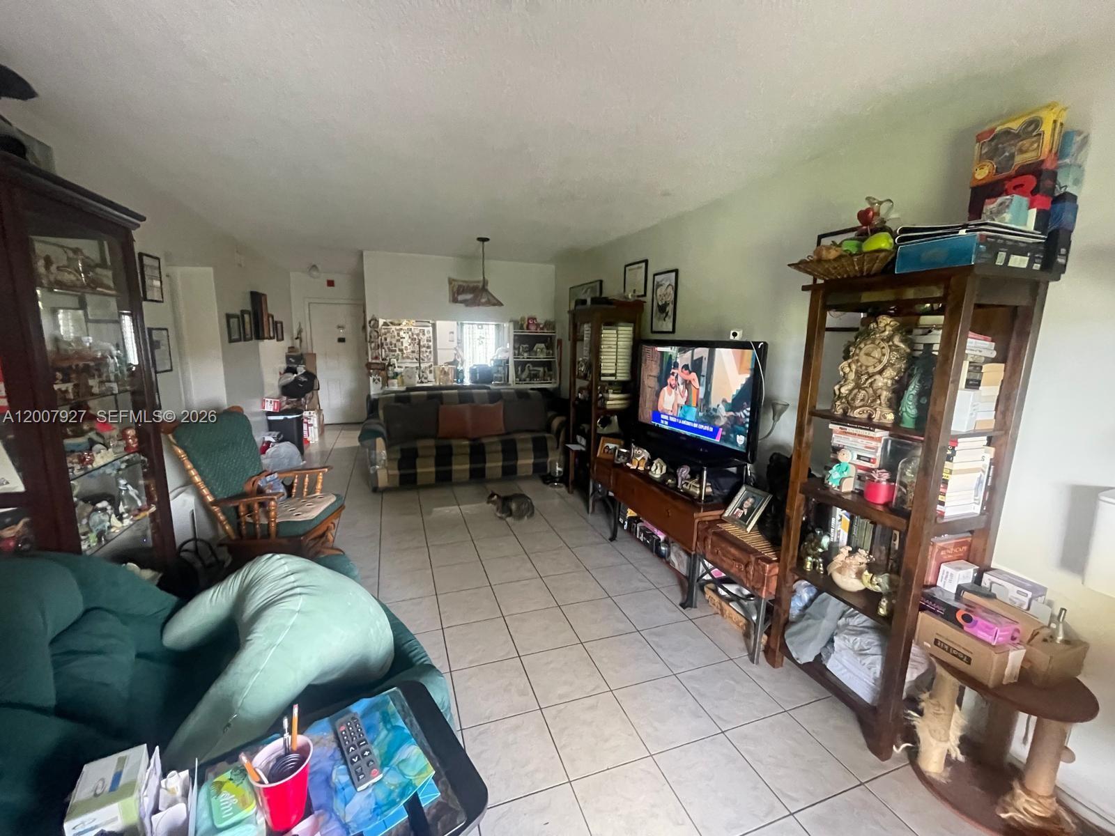 680 Miller Dr #W401, Miami Springs FL 33166