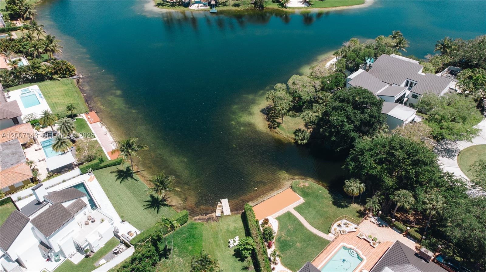 16241 W Troon Cir, Miami Lakes FL 33014