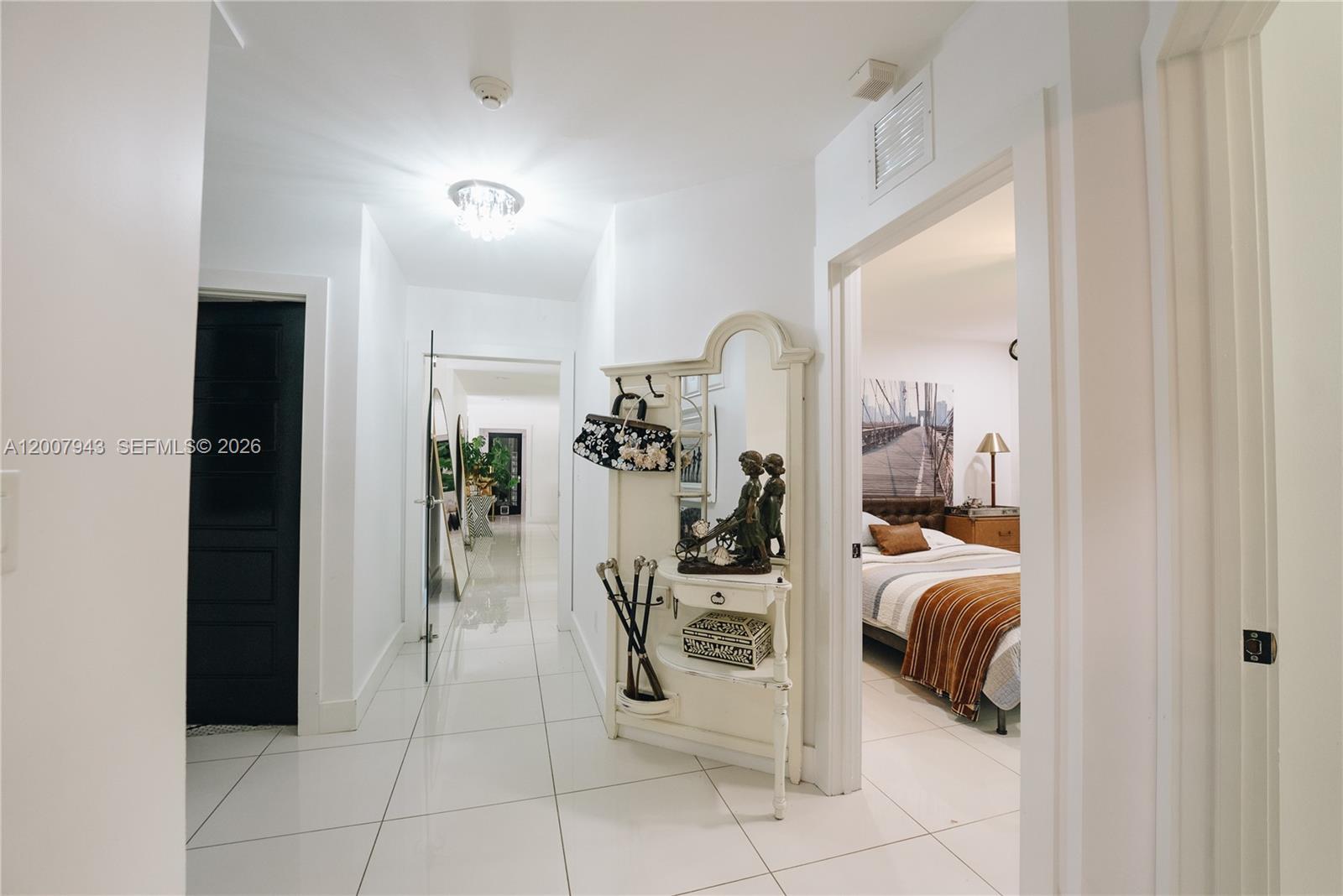 16241 W Troon Cir, Miami Lakes FL 33014