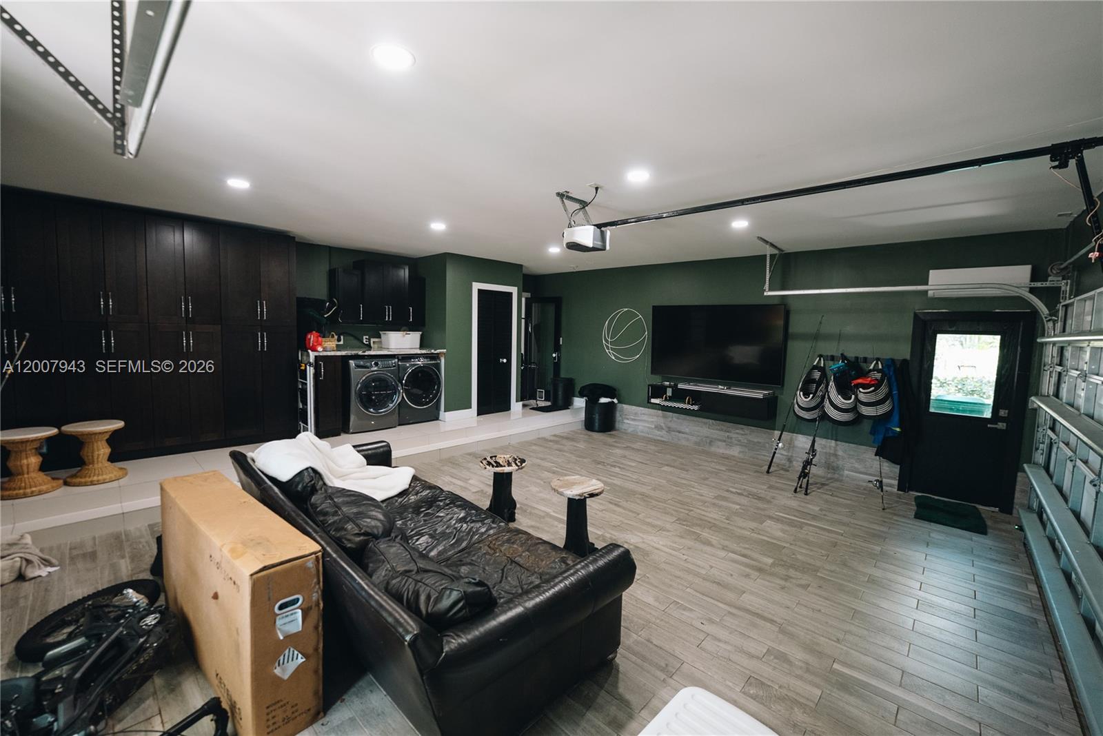 16241 W Troon Cir, Miami Lakes FL 33014