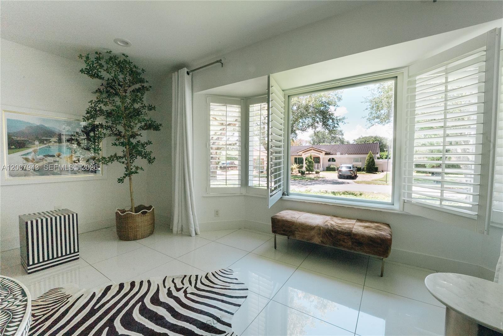 16241 W Troon Cir, Miami Lakes FL 33014